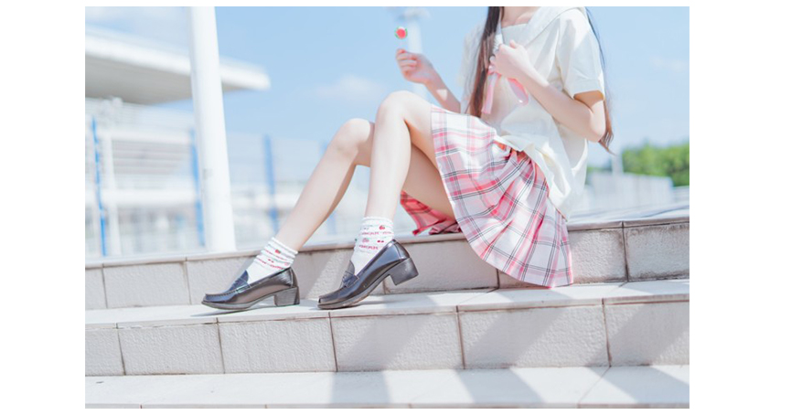 是玛丽苏还是智商税？JK制服的造富能力再也瞒不住了