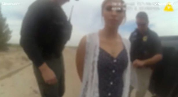 美国25岁女教师被举报出轨学生,女教师出轨事件发生在美国会怎样