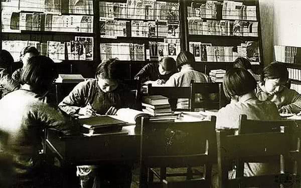 民国怀孕生孩子的片段,民国三胞胎名字