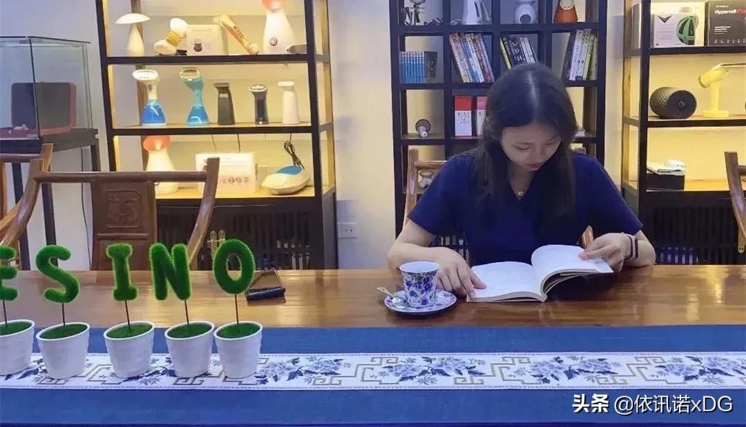 上善若水至柔至坚,上善若水从善如流的意思