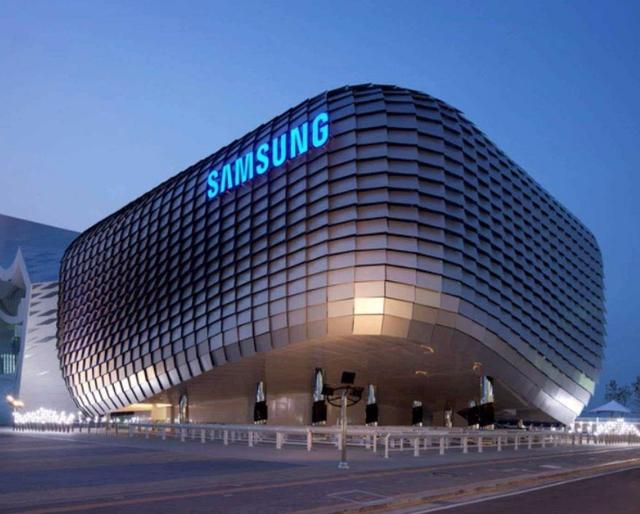 三星苹果为什么不用大功率充电器,三星不送充电器拿什么来替代