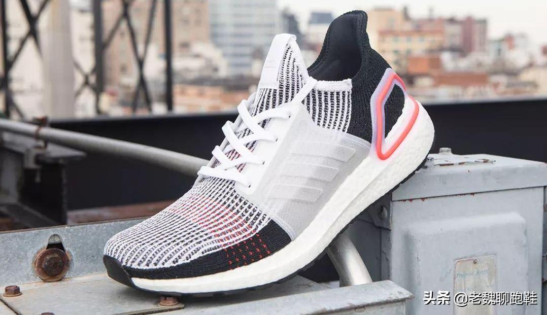 boost跑鞋系列哪款脚感最好,全掌boost跑鞋推荐