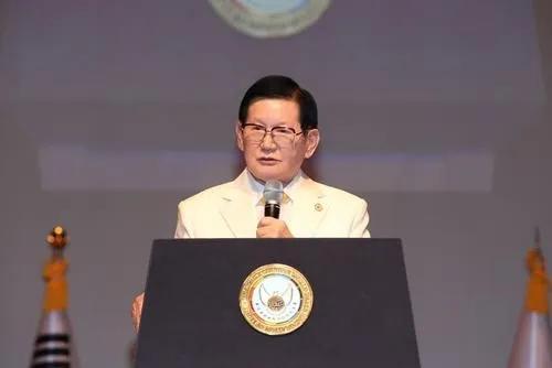 涉嫌杀人罪，首尔对“新天地”教主出手了