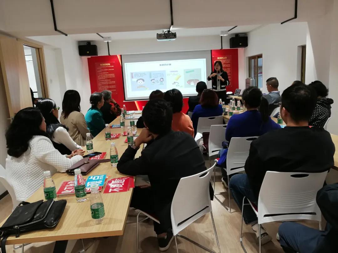 隔着一道墙，两地一家亲，香洲区拱北街道茂盛社区创建珠澳共融基层实践新典范