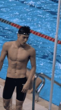 太害羞怎么谈恋爱,和体育生谈恋爱有多浪漫