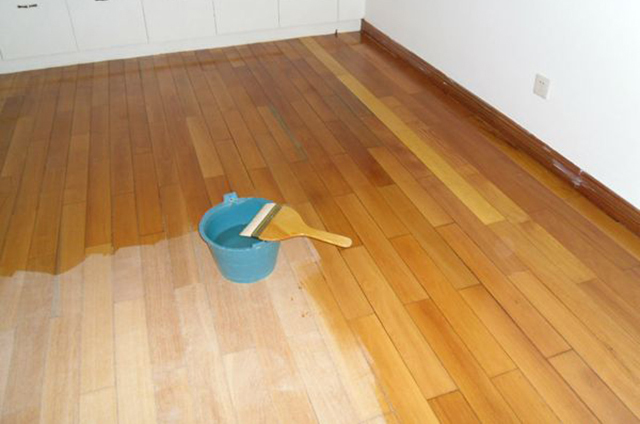 旧木地板打蜡还是撬掉重铺,旧实木地板修复还是重铺