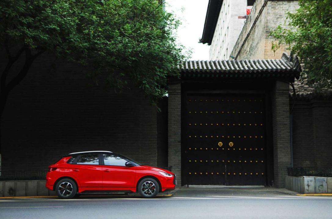 用家用电源给比亚迪充电,家用电可以充比亚迪新能源车吗