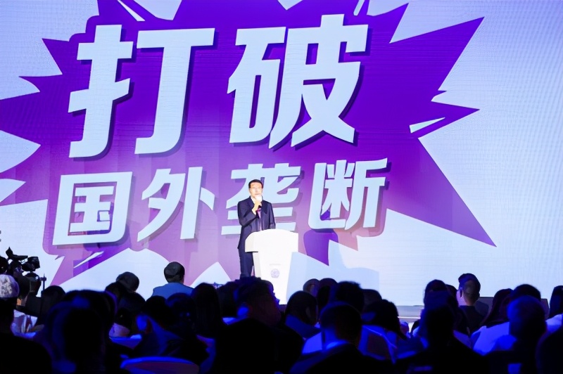 “海淘”已成过去,全产业链A2型奶粉诞生给中国宝宝母乳般呵护