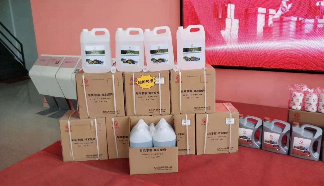 东风轻型车最新优惠,东风轻卡小霸王货车