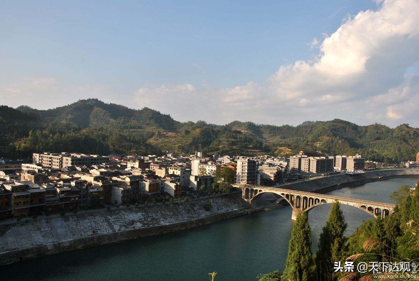 走遍中国之恩施,来凤县古巴族后裔