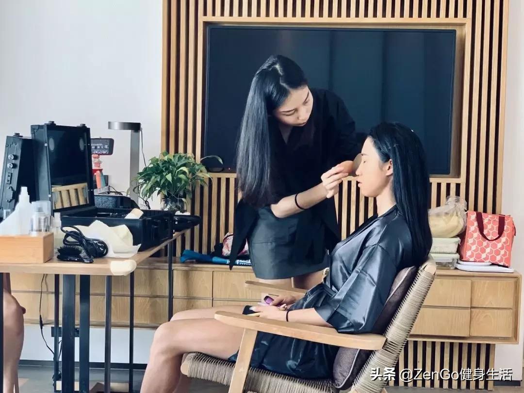 比基尼备赛到底有多烧钱？看完这篇清单就懂了