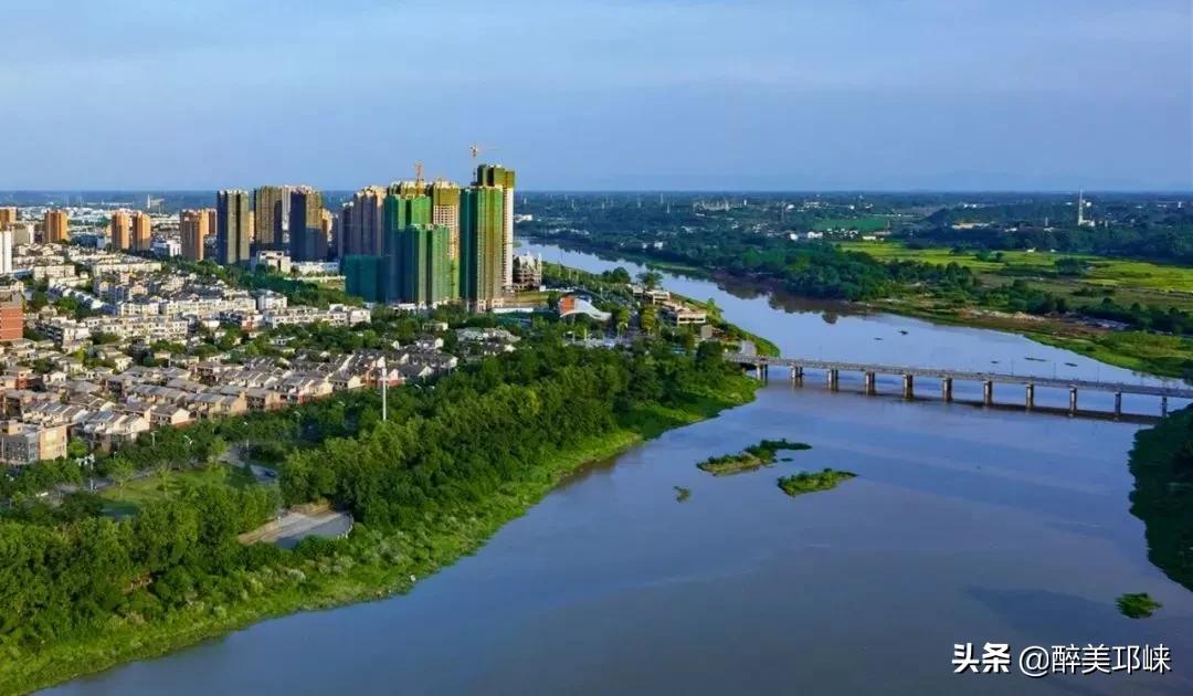 为什么有的人投资眼光很准,为什么越来越多的资本想投资酱酒