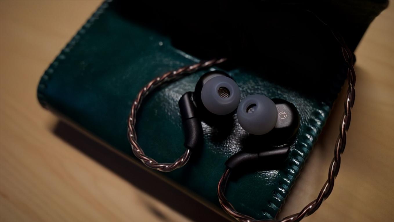 山灵me700和达音科dk3001pro比较,达音科dk3001pro低频