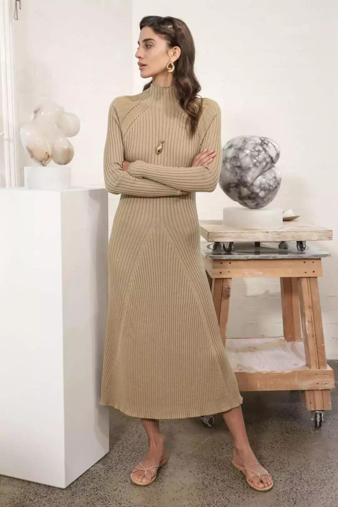 一条毛衣裙有多百搭,一条针织裙的搭配