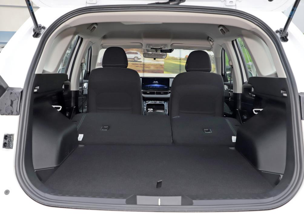 10万左右公认最好省油耐用suv,10万落地的suv哪一款好和省油