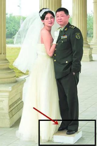 三德子带领乡亲致富,三德子靠养鸡赚上亿