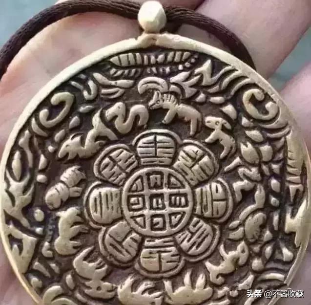 朱砂九宫八卦牌到底是什么,九宫八卦牌背后的字的意义