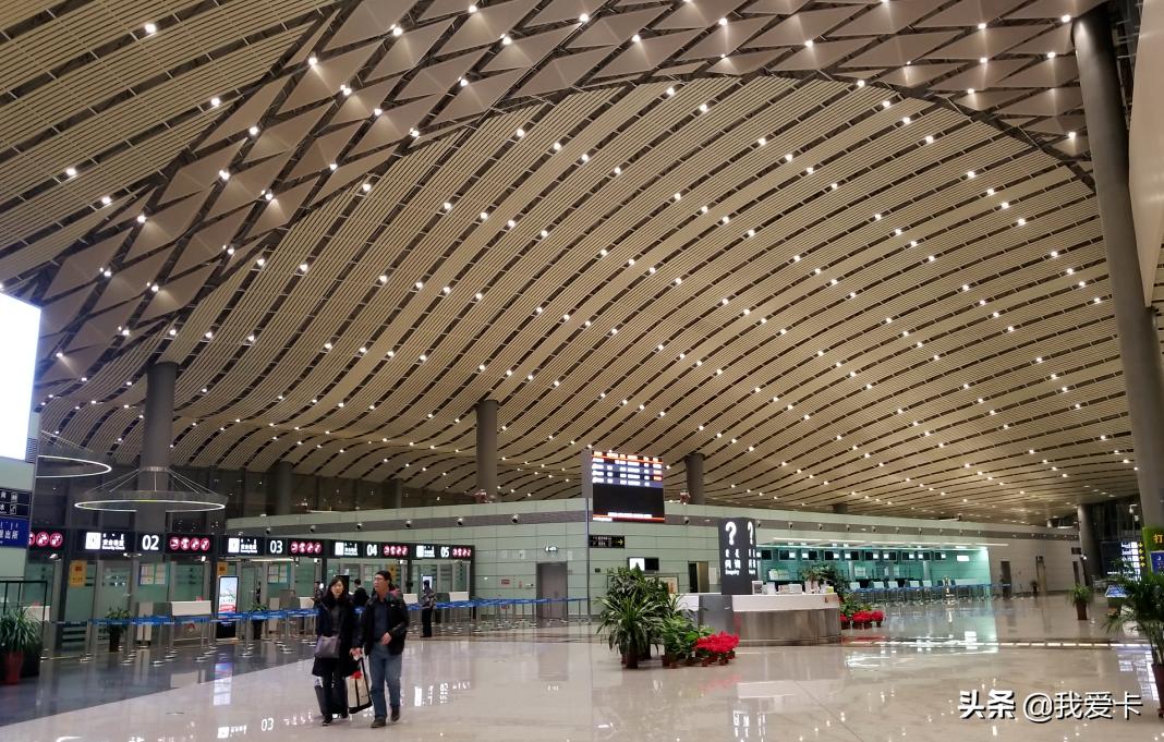 国航刷金卡最佳路线,国航金卡会额外赠送里程吗