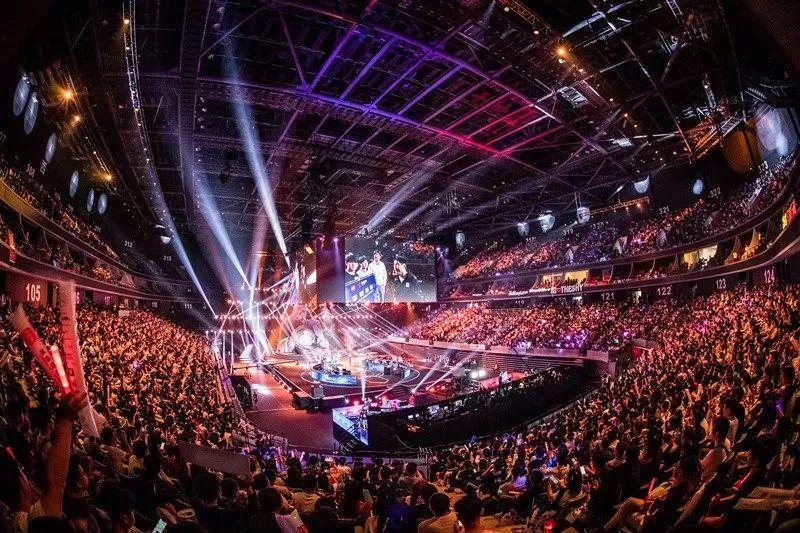 英雄联盟优衣库,英雄联盟lpl周边服装