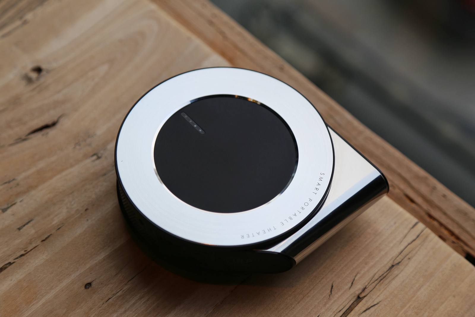 坚果微果i6有高清接口吗,坚果微果i6投影太暗