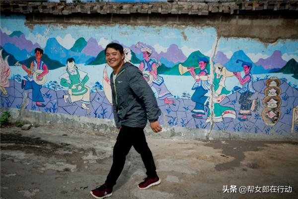 他山之石丨“拼”出新产业，小果子带来脱贫大希望，背后的故事都有啥