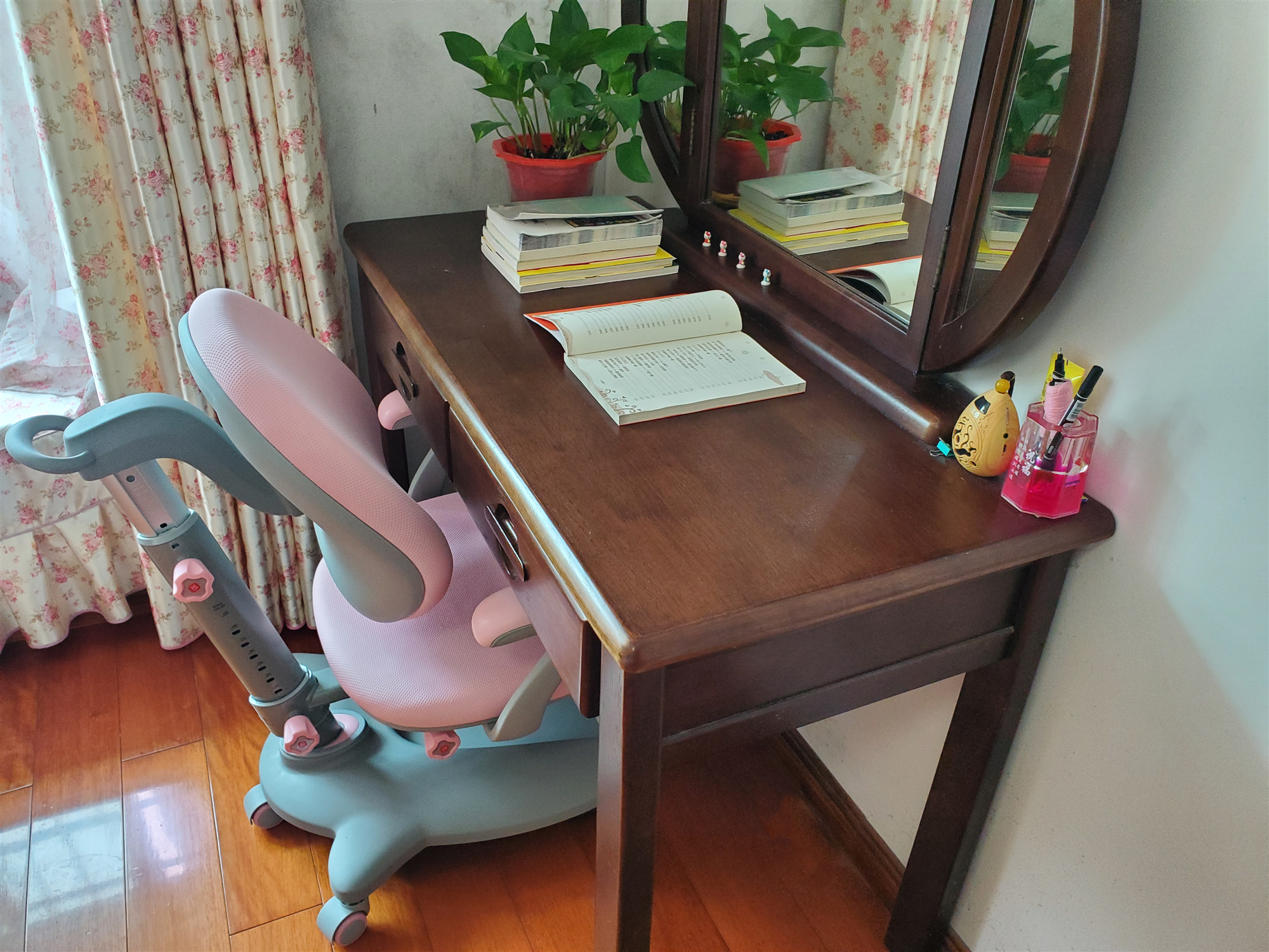 让你的孩子身姿更挺拔,西昊萌芽椅简评