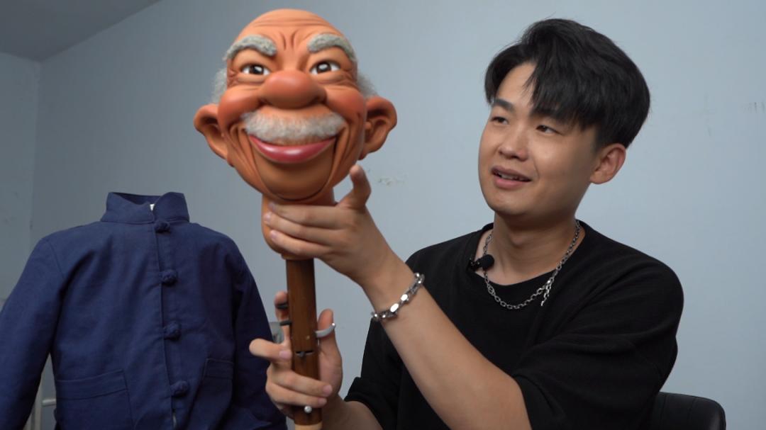 石家庄腹语小哥 (石家庄90后腹语师拍段子年入千万)