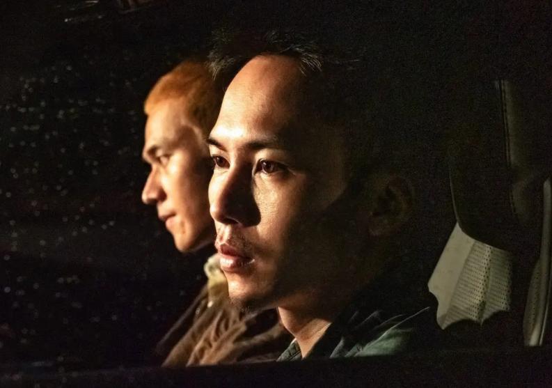 刺眼的光偏向的爱，《阳光普照》下无处可藏，亲情溢出是悲剧开始