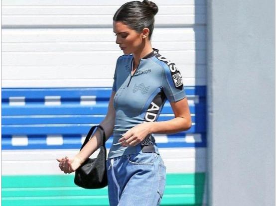 为什么有Prada就不用在乎流行？因为它的世界只有好看，没有时尚