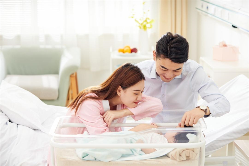 夏天宝宝哪几个地方要保暖,宝宝冬季睡觉需要保暖吗