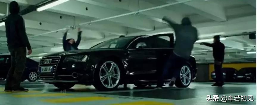 非常人贩奥迪s8完整视频,非常人贩奥迪s8播放音乐