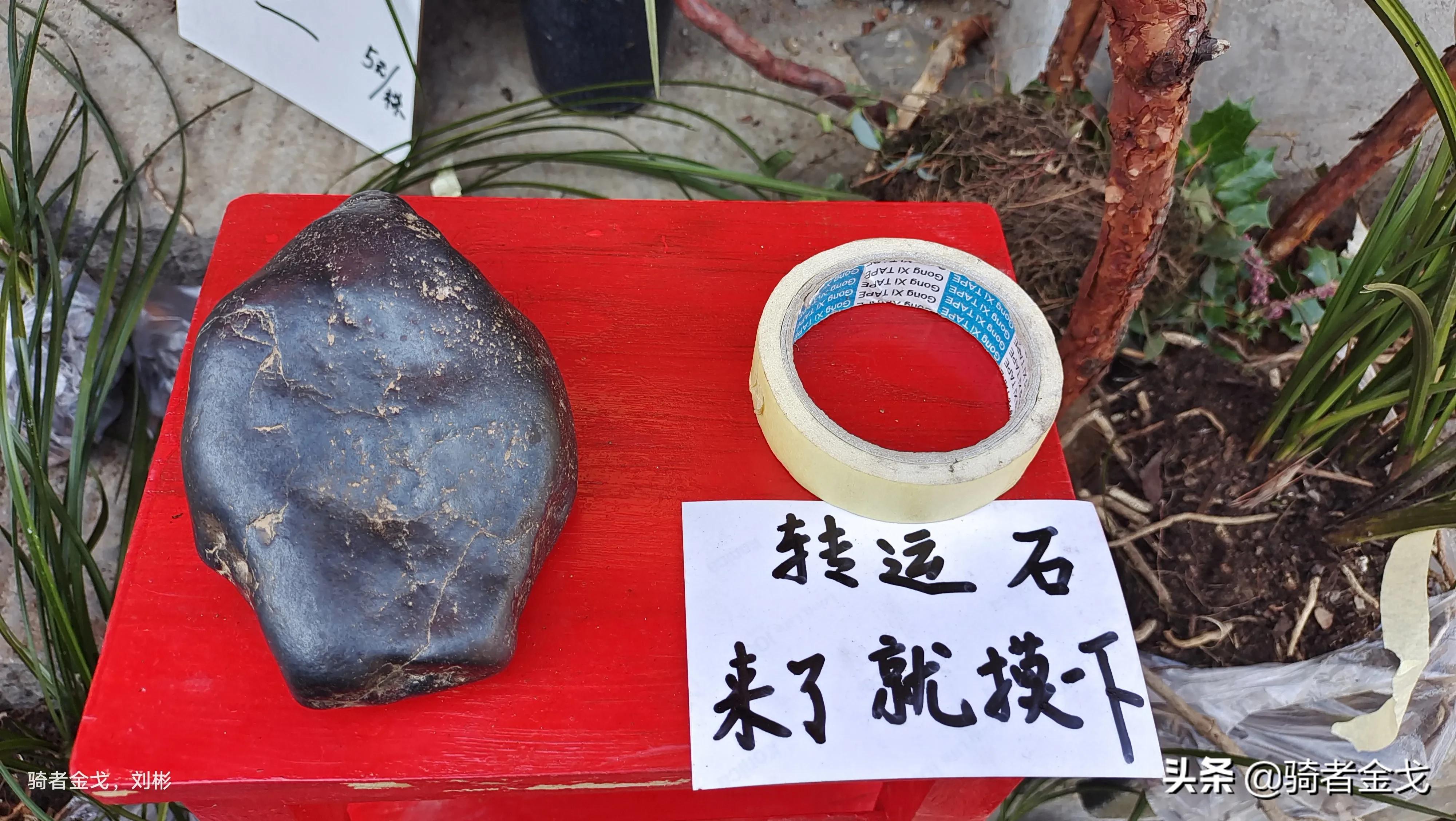 凤凰古城传说,凤凰古城沱江流过哪些地方