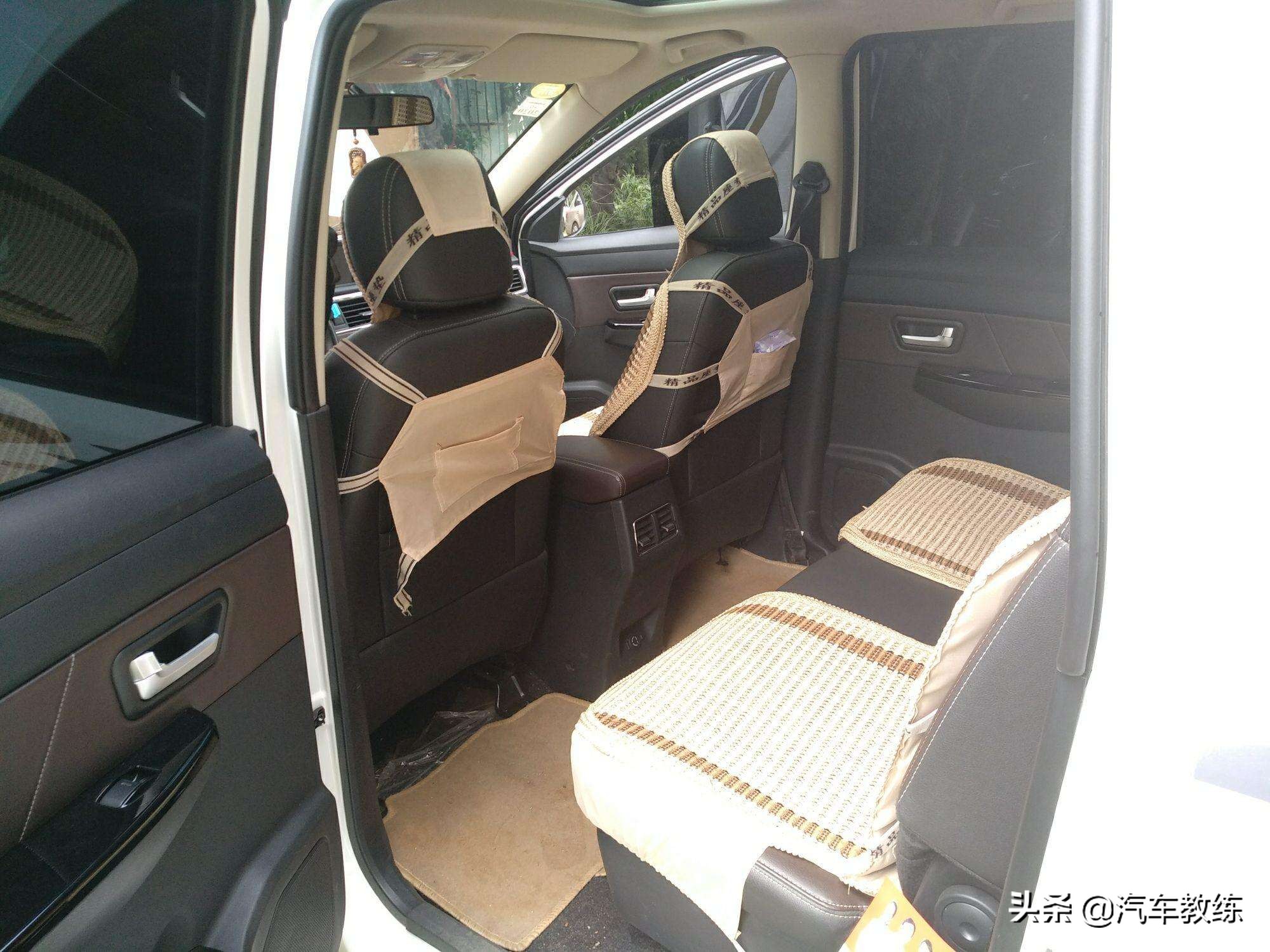 国产mpv性价比超值的是哪一款,风光370商务版mpv配置