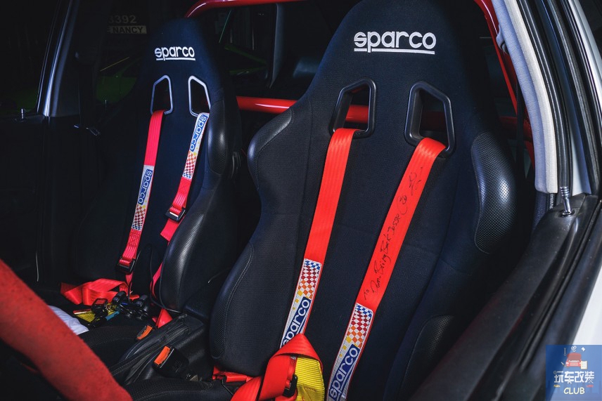 速度与激情1哪年拍的,速度与激情1还原