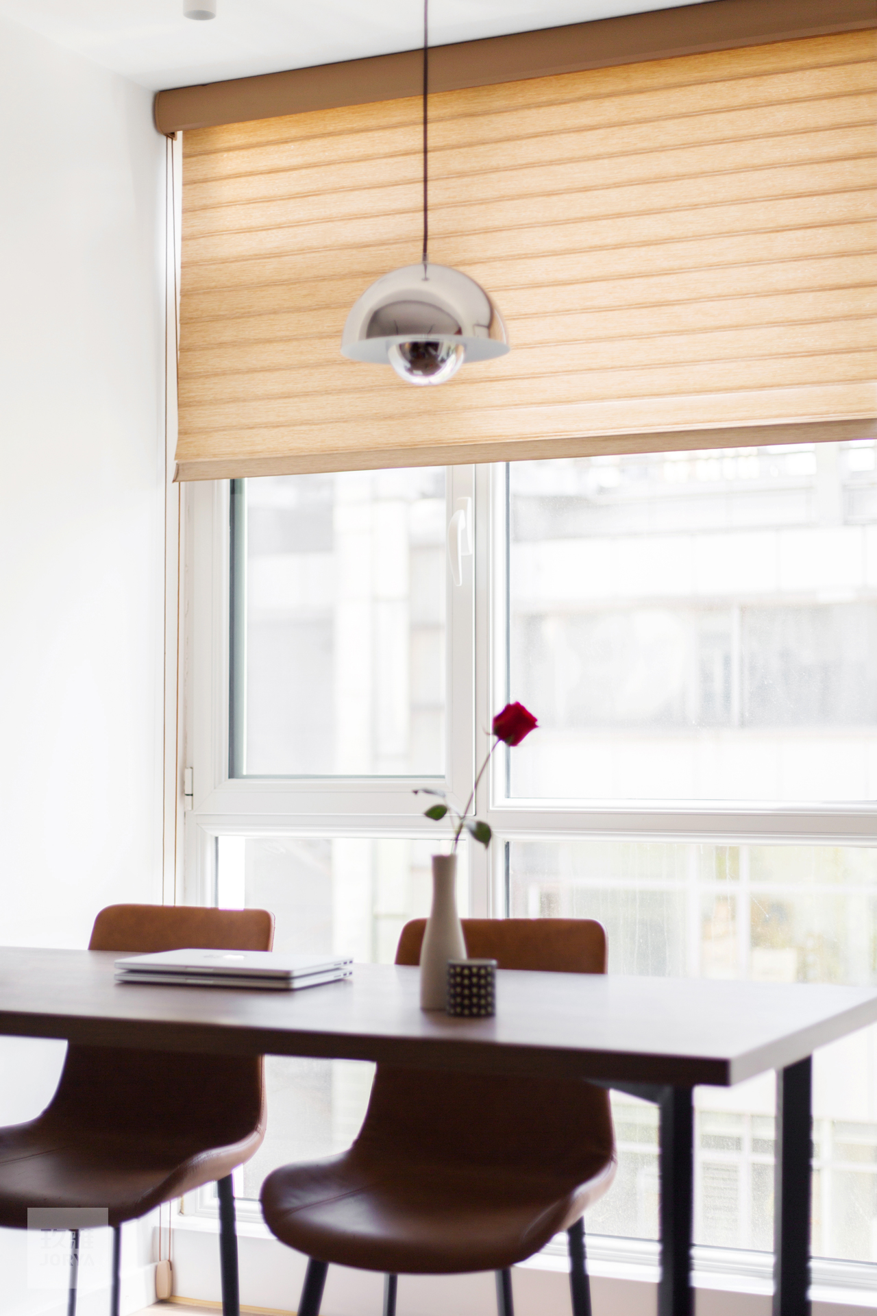 卧室衣柜极简风格,卧室的衣柜怎么显出高级感