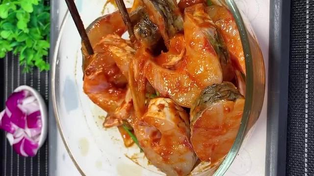 潮汕砂锅豆腐草鱼煲的正宗做法,砂锅草鱼的简单家常做法视频