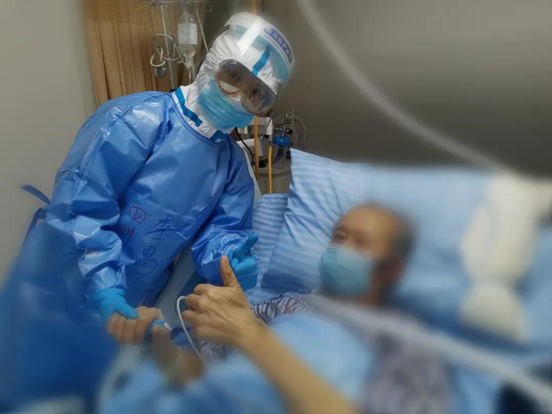 听，都江堰援助湖北医疗队13勇士的战“疫”故事