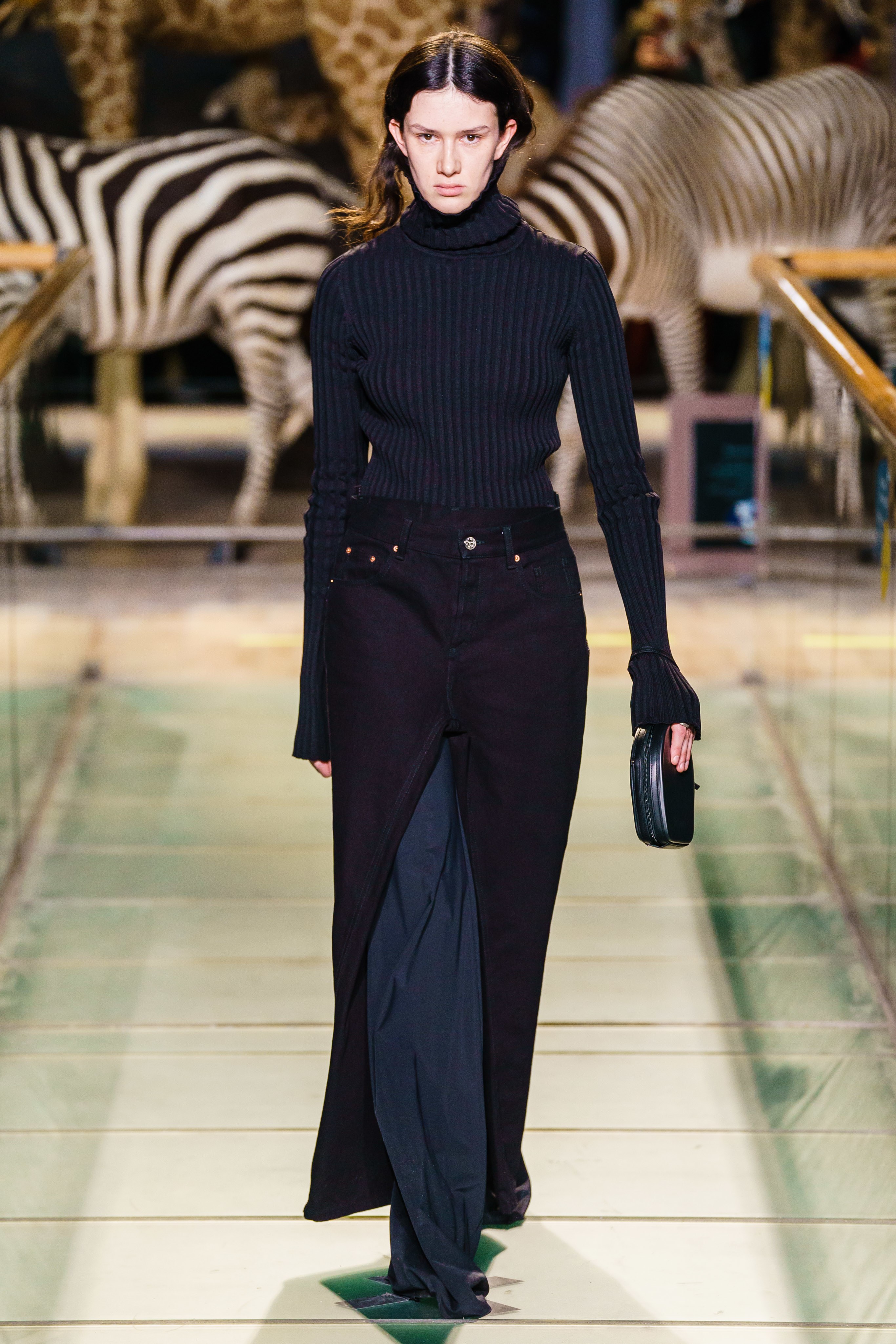 vetements2023秋冬新款,vetements2022秋冬高级成衣发布