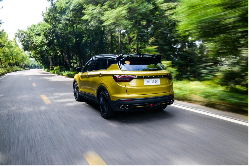 吉利缤越国产小钢炮贴车模,国产小钢炮吉利缤越pro