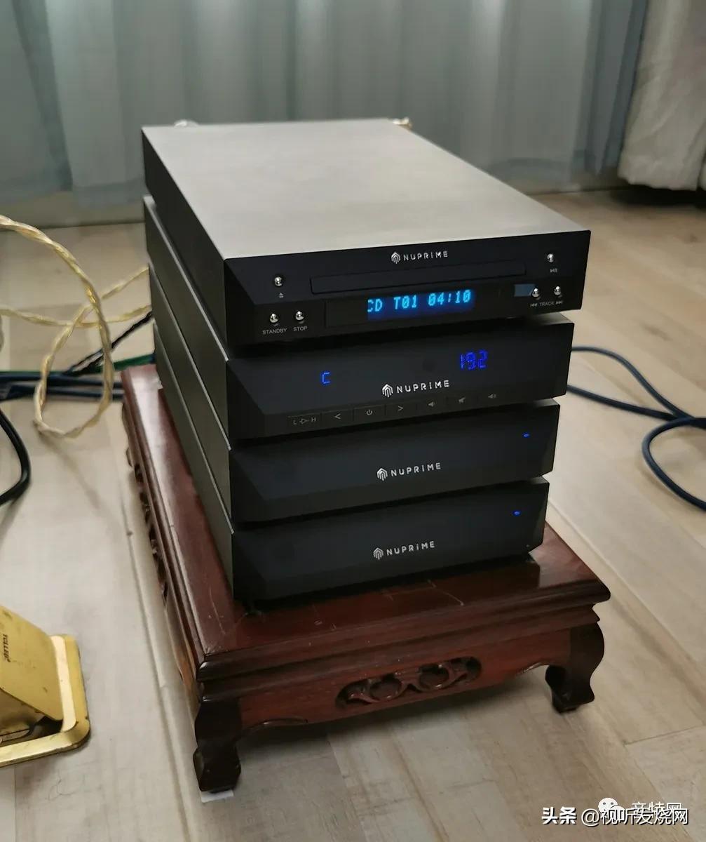 鍙ゅ吀绌胯秺鏃剁┖,鍙ゅ吀闊充箰甯︿綘绌胯秺鏃剁┖