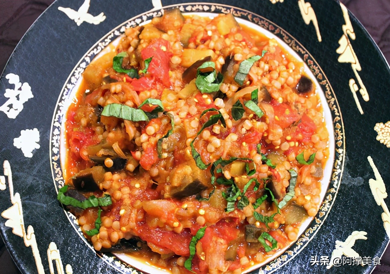 茄子焖米粉,茄子蒸米粉的做法