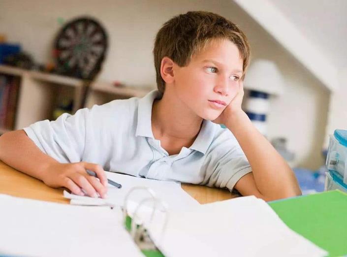 遇到懒惰的父母怎么办,遇到个懒惰的孩子怎么办