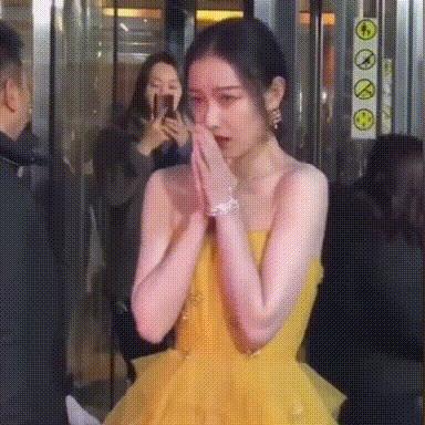 楚楚不冻人，这条冬季打*裤底**攻略请收好