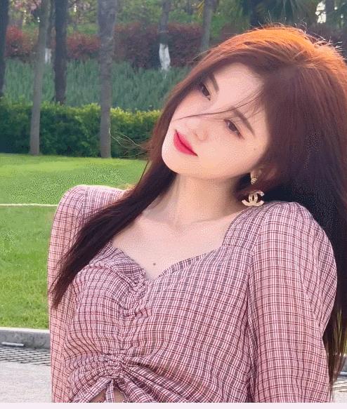 鞠婧祎怎么用发型来掩盖自己脸型,鞠婧祎头发细软塌适不适合