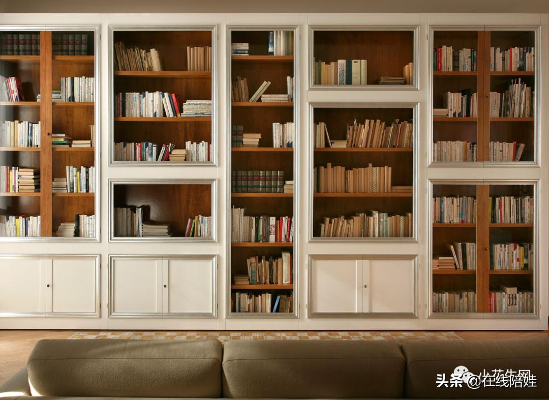 书柜开放式好看还是有门好看,书柜选开放式