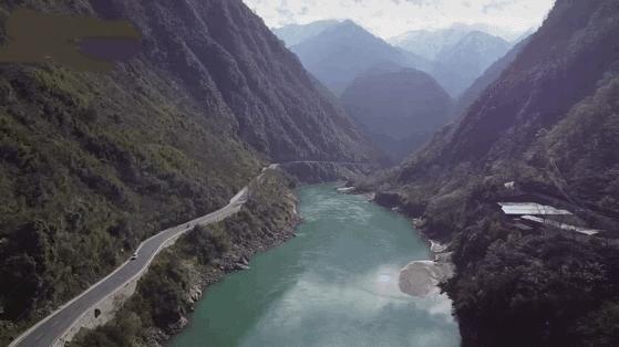 全世界最美的高速公路,世界公认的5个绝美公路