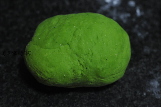 蔬果汁做馒头,蔬菜汁做馒头怎么才能不变色