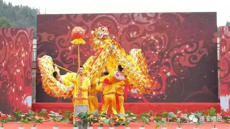 龙舞迎春闹元宵民间文艺社火展演,正月十五闹花灯广场舞比赛一等奖