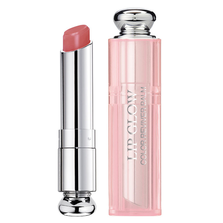 干唇护唇的正确方法,冬天护唇的正确方法图解