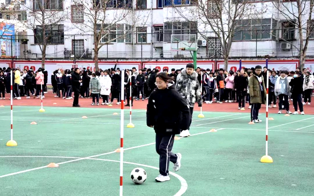 许昌市开发区实验小学足球比赛,许昌市足球比赛